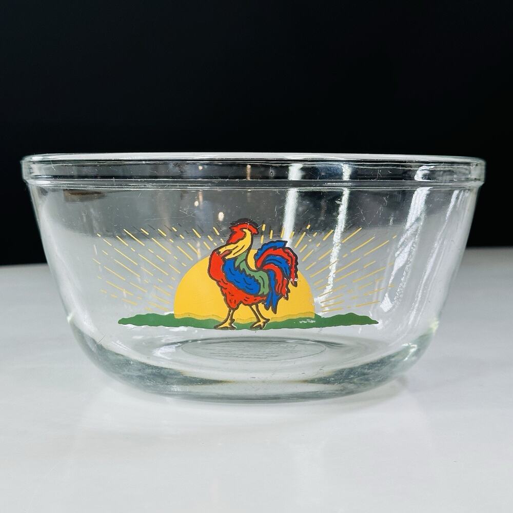Vintage Anchor Hocking Rooster Mixing Bowl 2.5 Qt Glass Ovenware 1058 USA